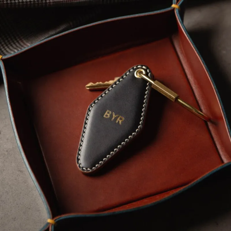 leather keychain key ring vintage hotel - wholesale price for global buyers - view 2